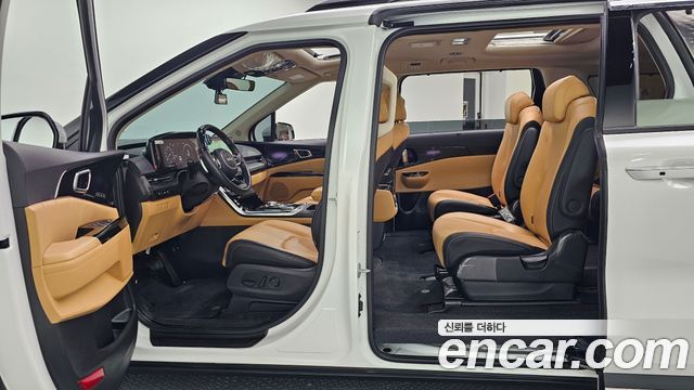 Kia Carnival (IV) Gasoline 9-Seater Signature 2023 — фото 18