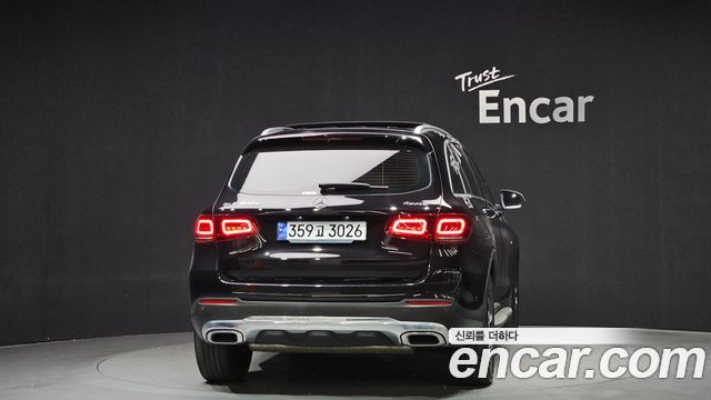 Mercedes-Benz GLC-Class (X253) GLC300e 4MATIC 2020 — фото 4