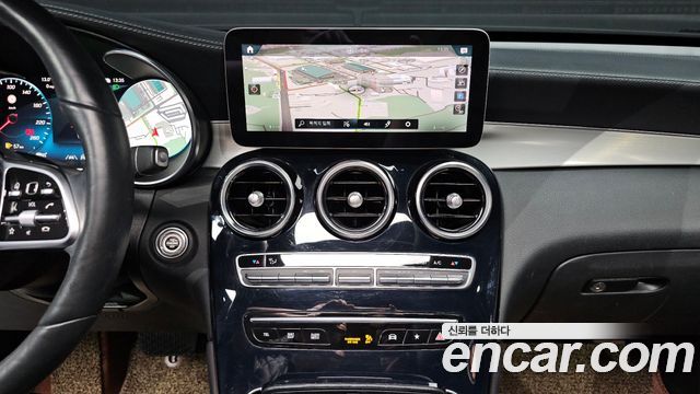 Mercedes-Benz GLC-Class (X253) GLC300e 4MATIC 2020 — фото 12