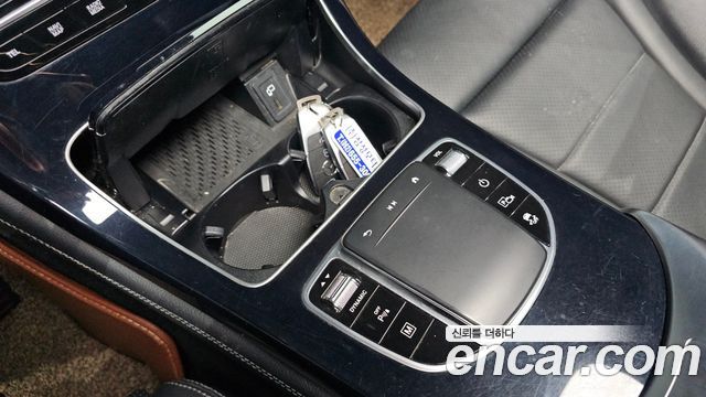 Mercedes-Benz GLC-Class (X253) GLC300e 4MATIC 2020 — фото 16