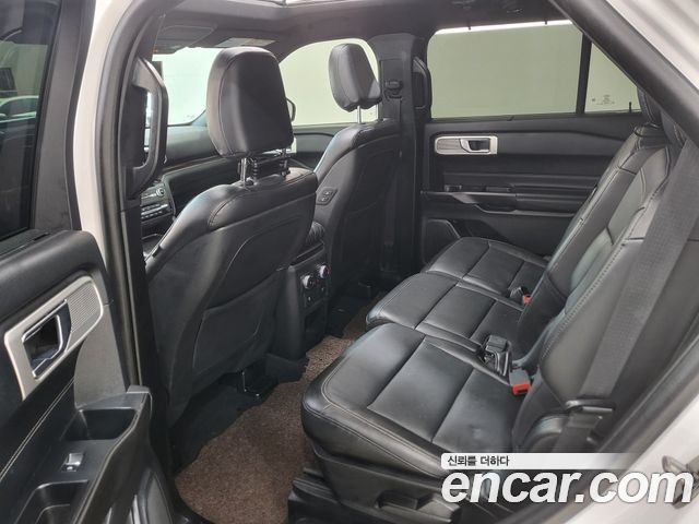 Ford Explorer (VI) 2.3 LimIted 4WD 2020 — фото 19
