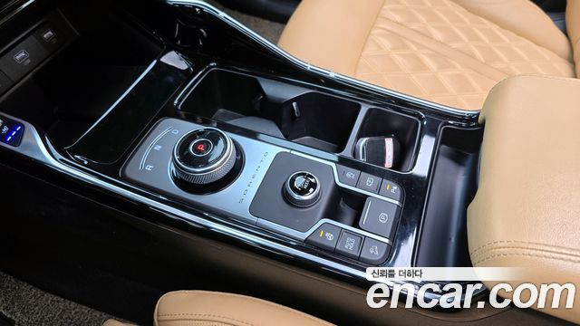 Kia Sorento (IV) Gasoline 2.5T 2WD Signature 2021 — фото 9