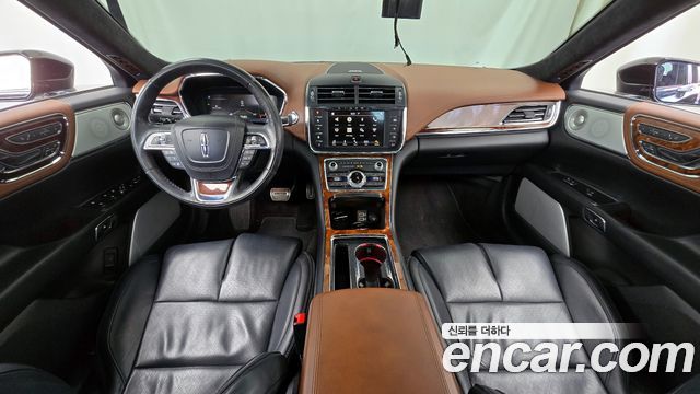 Lincoln Continental (X) 3.0 Presidential AWD 2017 — фото 7