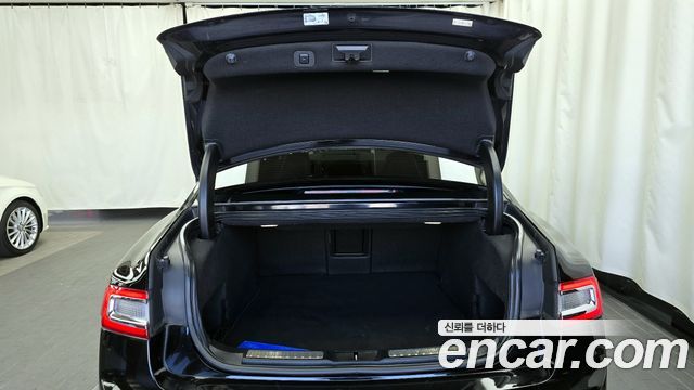 Lincoln Continental (X) 3.0 Presidential AWD 2017 — фото 20