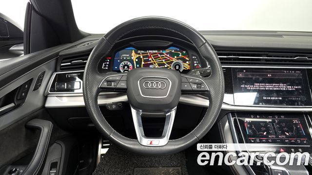 Audi Q8 (4M) 55 TFSI Quattro Premium 2021 — фото 13