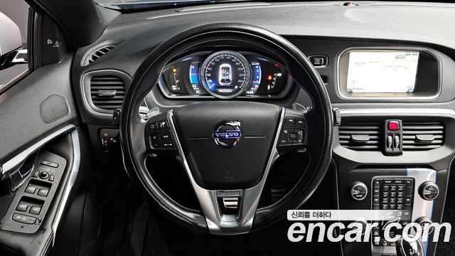 Volvo V40 T5 2nd 2015 — фото 18