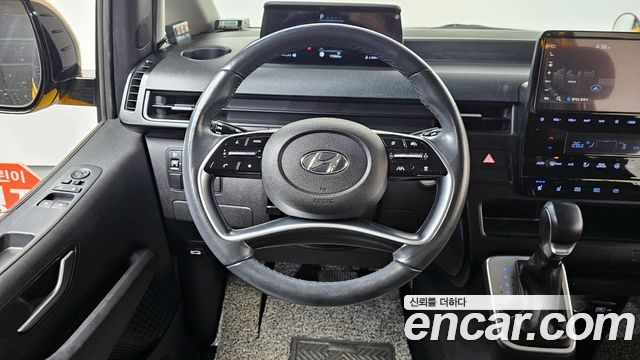 Hyundai Staria L3.5  Kinder Safety Car 11-Seater 2022 — фото 13