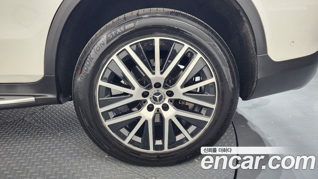 Mercedes-Benz GLC-Class (X253) GLC300e 4MATIC 2021 — фото 5