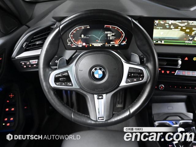 BMW 1 Series (F40) 120i M Sports 2023 — фото 17