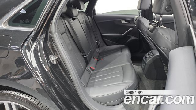 Audi A4 (B9) 40 TFSI Premium 2019 — фото 12