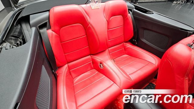 Ford Mustang GT Convertible 2015 — фото 12