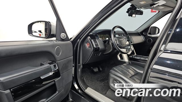 Land Rover Range Rover (IV) 4.4 SDV8 Vogue SE DIESEL 2014 — фото 10