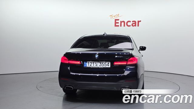 BMW 5 Series (G30) 520i M Sport 2022 — фото 4