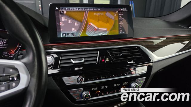 BMW 5 Series (G30) 520i M Sport 2022 — фото 11