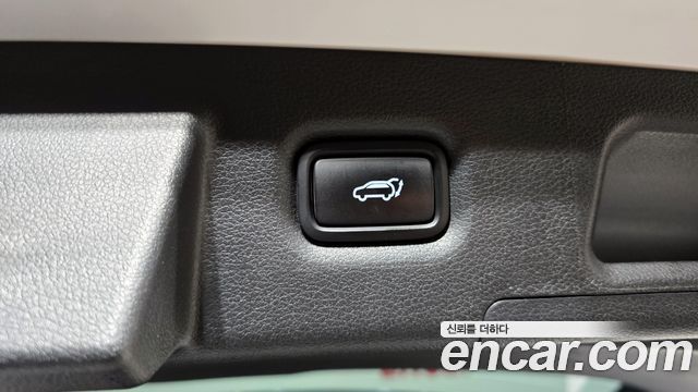 Hyundai Santa Fe Diesel 2.2 2WD Calligraphy 2021 — фото 20