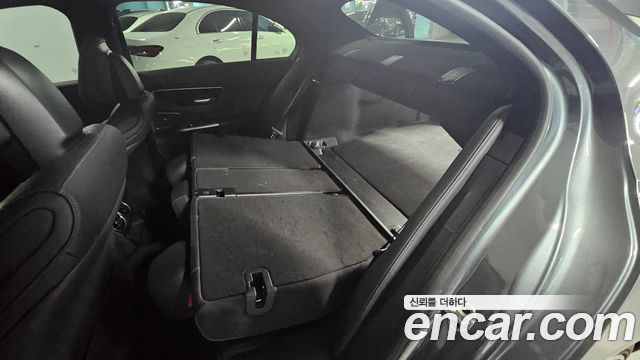 Mercedes-Benz C-Class (W206) C300 AMG Line 2022 — фото 23