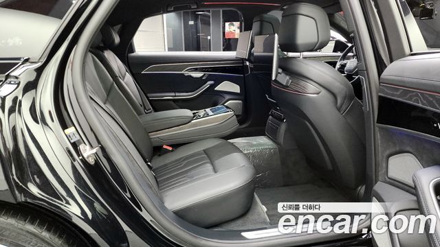 Audi A8 (D5) 55 TFSI Quattro Premium LWB 2022 — фото 12