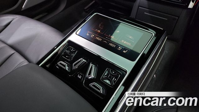 Audi A8 (D5) 55 TFSI Quattro Premium LWB 2022 — фото 19