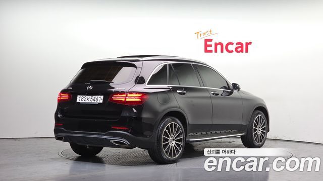 Mercedes-Benz GLC-Class (X253) GLC300 4MATIC AMG Line 2019 — фото 2