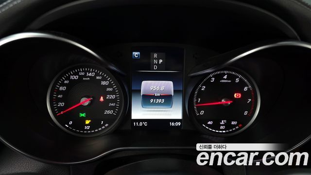 Mercedes-Benz GLC-Class (X253) GLC300 4MATIC AMG Line 2019 — фото 8