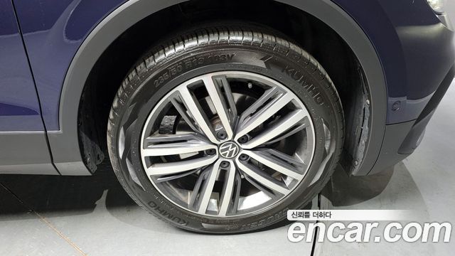 Volkswagen Tiguan Allspace 2.0 TSI Prestige 2022 — фото 5