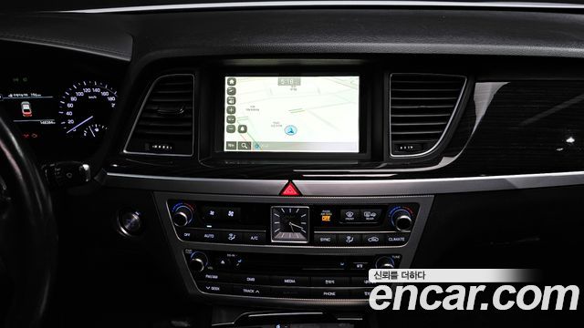 Genesis G80 3.3 GDI Luxury 2017 — фото 19