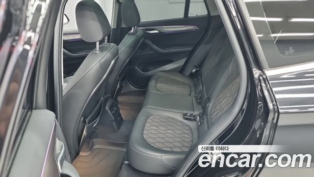 BMW X1 (F48) xDrive 20i xLine 2021 — фото 8