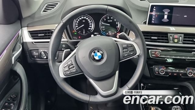 BMW X1 (F48) xDrive 20i xLine 2021 — фото 9