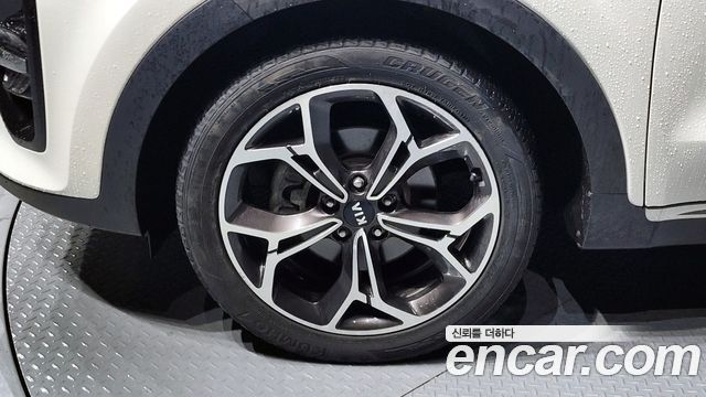 Kia Sportage The Bold Diesel 2.0 2WD Prestige 2021 — фото 5