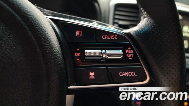 Kia Sportage The Bold Diesel 2.0 2WD Prestige 2021 — фото 18