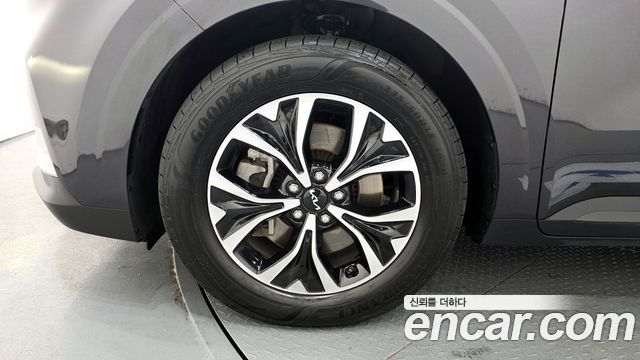 Kia Carnival (IV) Diesel 9-Seater Prestige 2022 — фото 5