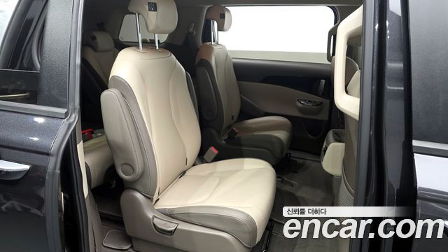 Kia Carnival (IV) Diesel 9-Seater Prestige 2022 — фото 12