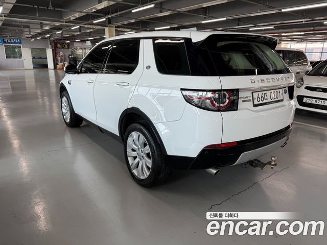 Land Rover Discovery Sport 2.0 TD4 HSE Luxury 2016 — фото 5