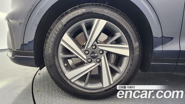 Genesis GV70 2.5T Gasoline AWD 2025 — фото 5