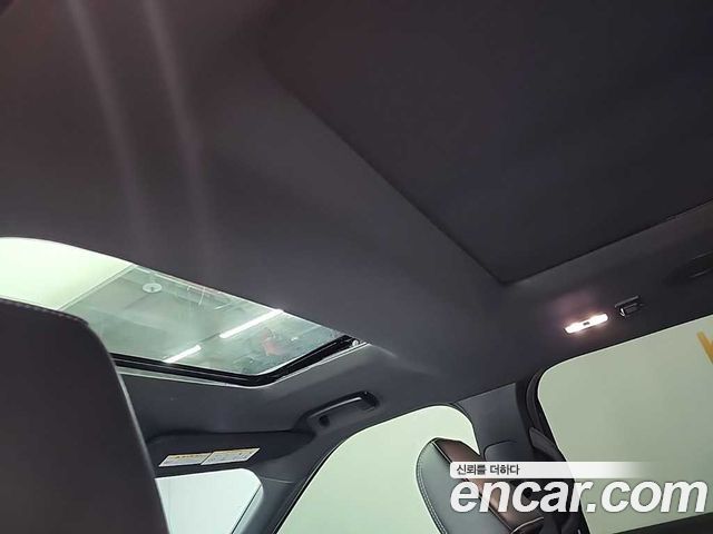 Ford Explorer 2.3 Limited 4WD 5th 2018 — фото 18