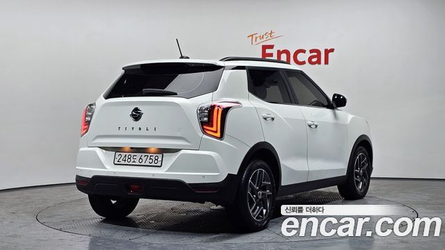 KG Mobility (SsangYong) Very New Tivoli Gasoline 1.5 2WD V3 2022 — фото 2
