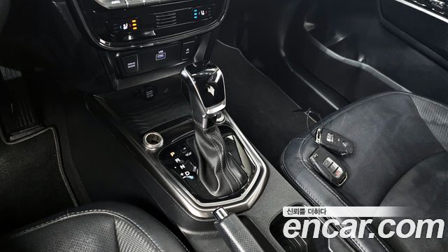 KG Mobility (SsangYong) Very New Tivoli Gasoline 1.5 2WD V3 2022 — фото 9