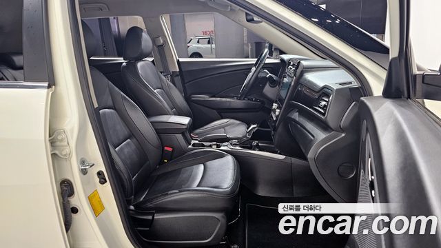 KG Mobility (SsangYong) Very New Tivoli Gasoline 1.5 2WD V3 2022 — фото 10