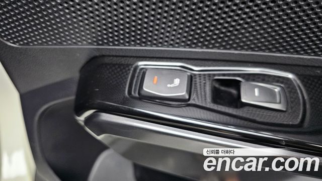 KG Mobility (SsangYong) Very New Tivoli Gasoline 1.5 2WD V3 2022 — фото 19
