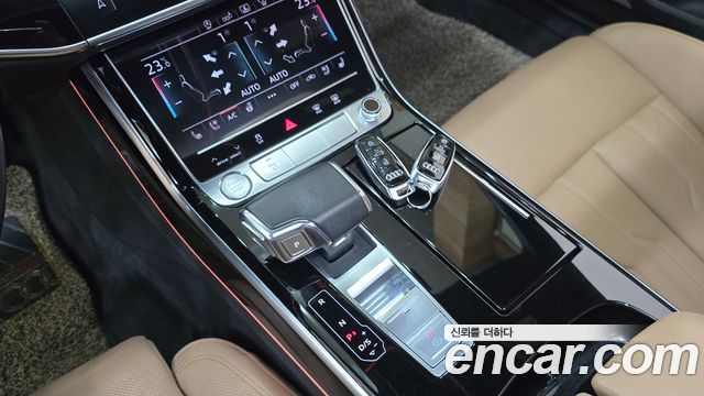 Audi A8 (D5) 55 TFSI Quattro LWB 2020 — фото 15