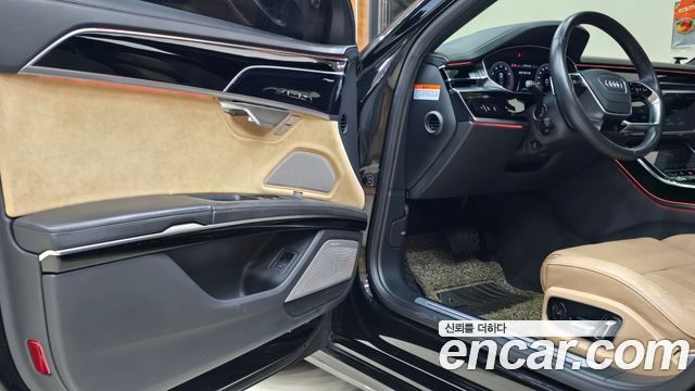 Audi A8 (D5) 55 TFSI Quattro LWB 2020 — фото 18