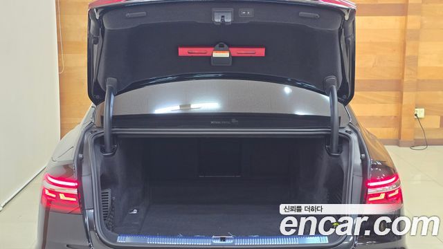 Audi A8 (D5) 55 TFSI Quattro LWB 2020 — фото 24