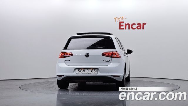 Volkswagen Golf (VII) 2.0 TDI Premium 2016 — фото 4