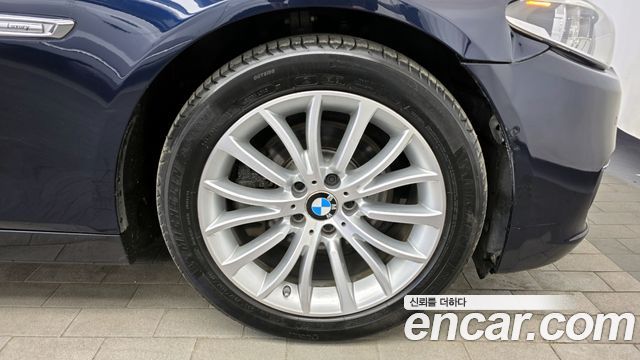 BMW 5 Series (F10) 528i xDrive Luxury 2014 — фото 5