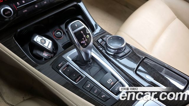 BMW 5 Series (F10) 528i xDrive Luxury 2014 — фото 9