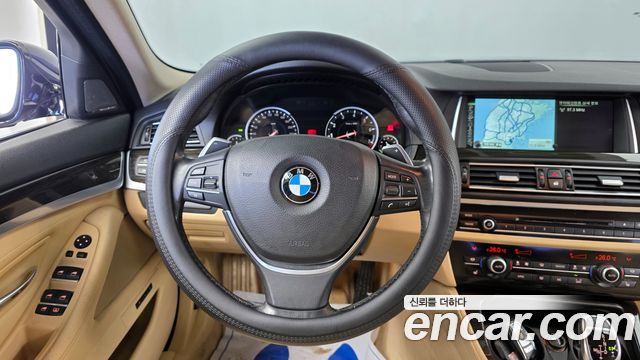 BMW 5 Series (F10) 528i xDrive Luxury 2014 — фото 17