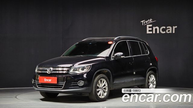 Volkswagen Tiguan 2.0 TDI Comfort 5N 2015 — фото 1