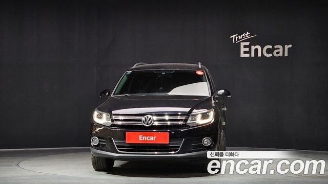 Volkswagen Tiguan 2.0 TDI Comfort 5N 2015 — фото 3