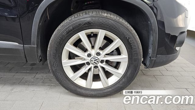 Volkswagen Tiguan 2.0 TDI Comfort 5N 2015 — фото 5