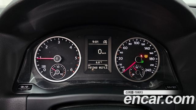 Volkswagen Tiguan 2.0 TDI Comfort 5N 2015 — фото 8